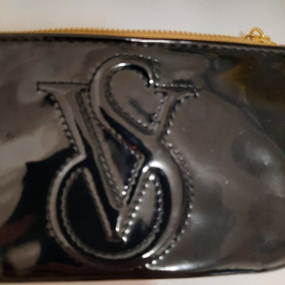 Victoria’s Secret cosmetic  bag‎